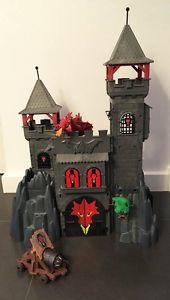 Playmobil la forteresse du dragon rouge