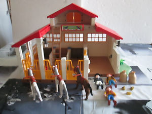 Centre equestre playmobil occasion