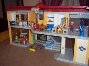 Ecole playmobil 4324 le bon coin