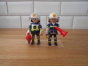 Playmobil pompier femme
