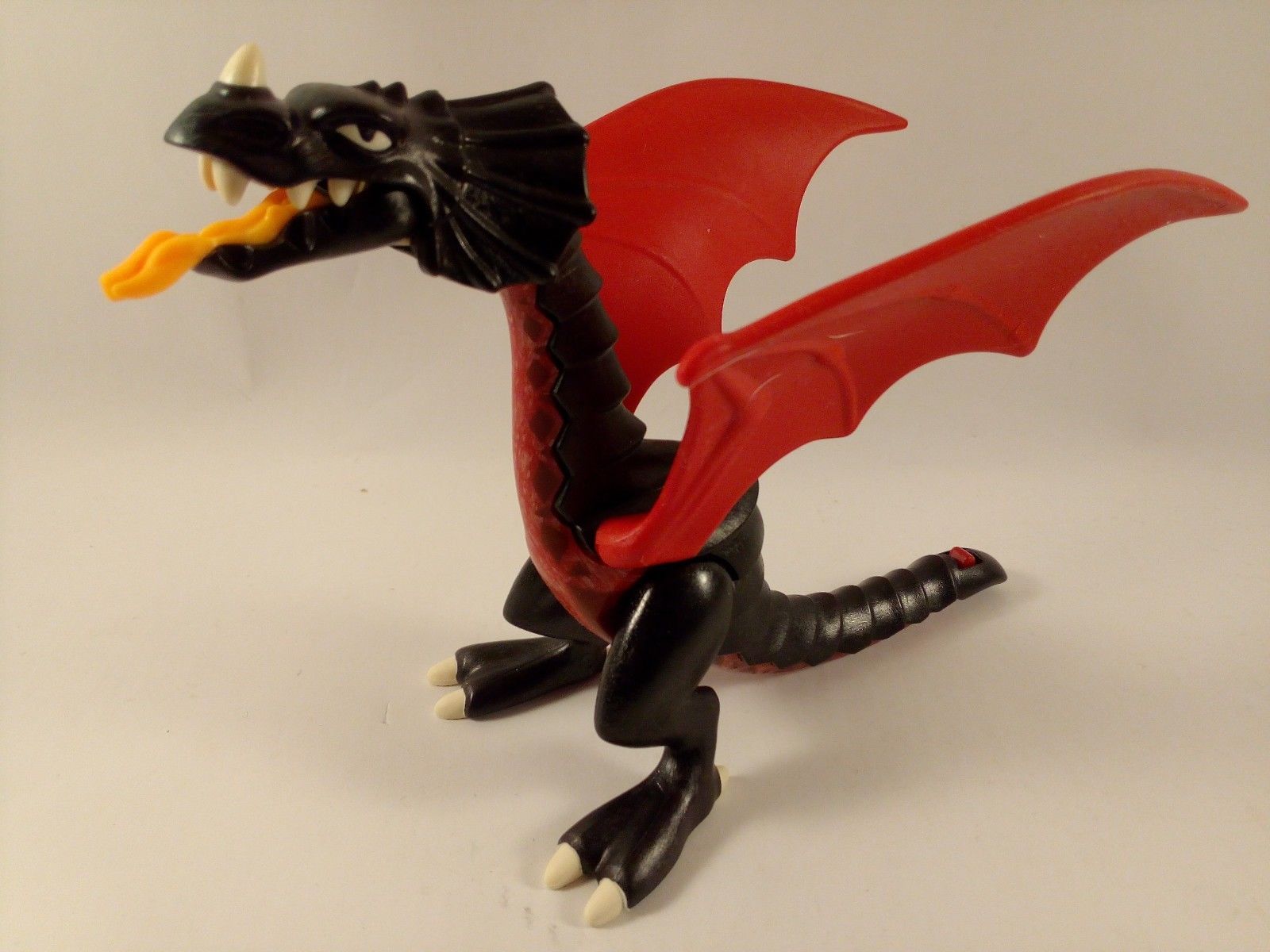Playmobil dragon noir rouge