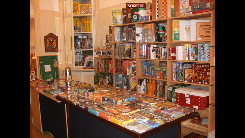 Jeux de société en magasin
