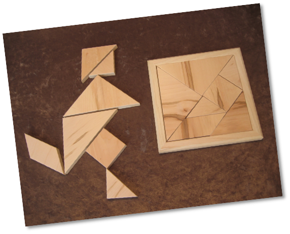 Jeux de societe tour en bois