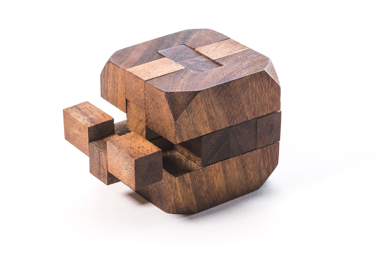 Puzzle and diamond