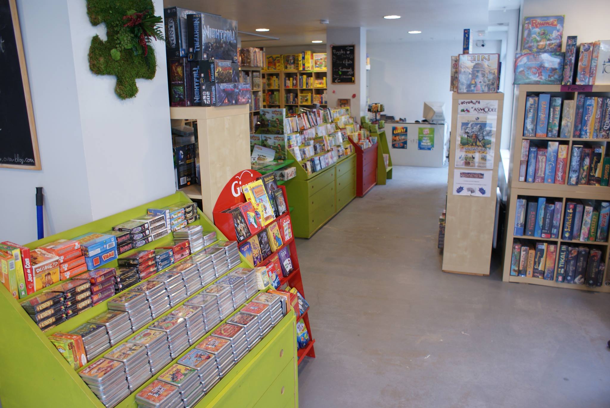 Magasins jeux de société rennes
