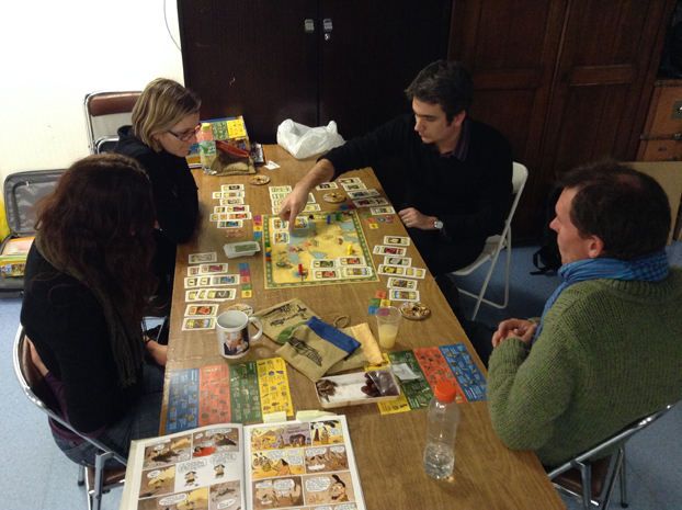 Jeux de société thebes