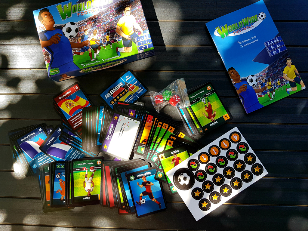 Jeux de société total football