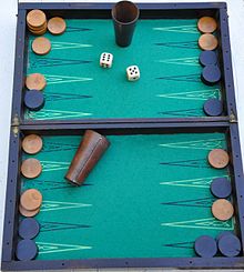 Jeux de société avec dés et pions