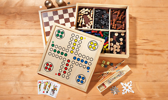 Jeux de sociéte en boit