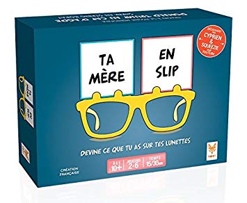 Jeux de société avec lunettes