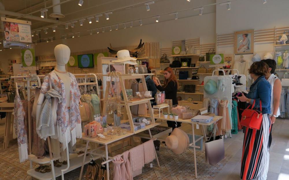 Magasin de jeux de société carré senart