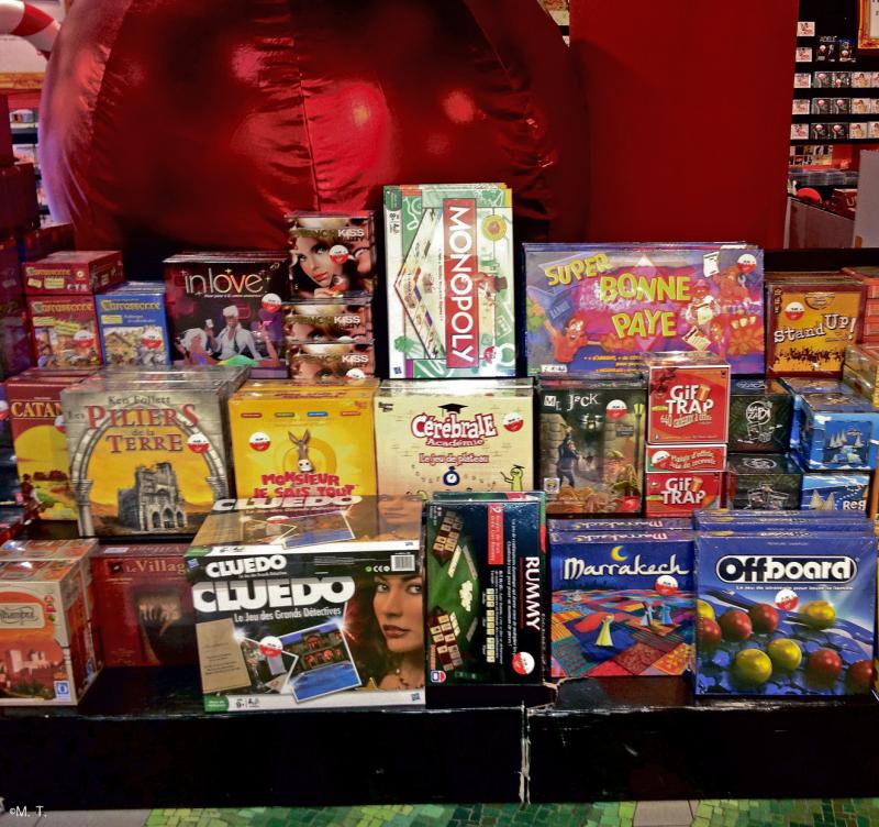 Jeux de société réflexion stratégie