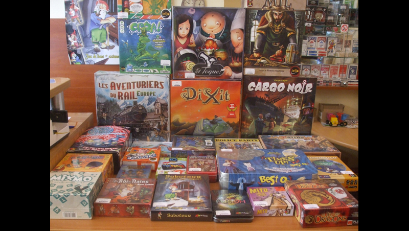 Magasin jeux de societe angouleme