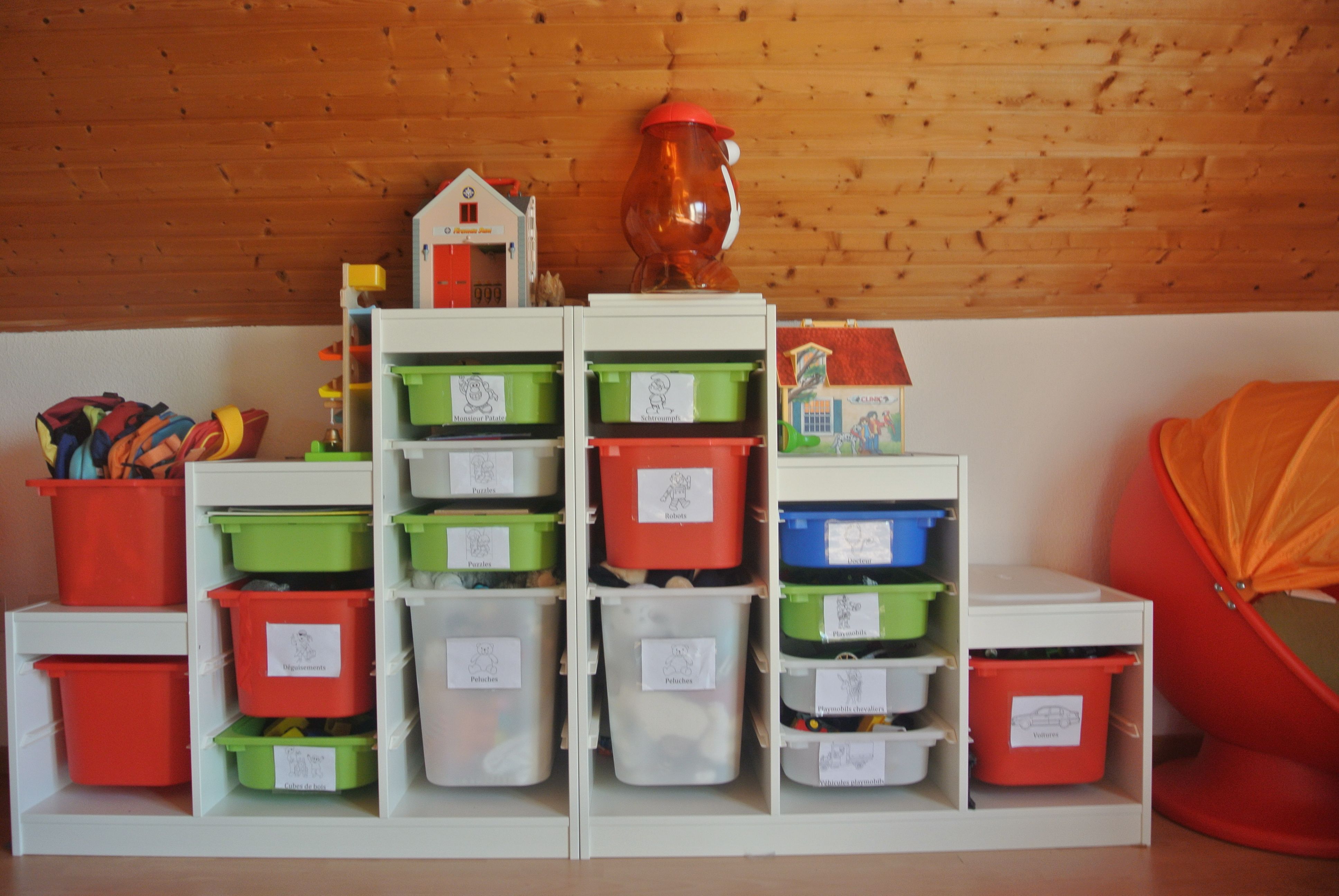 Meuble rangement jeux de société