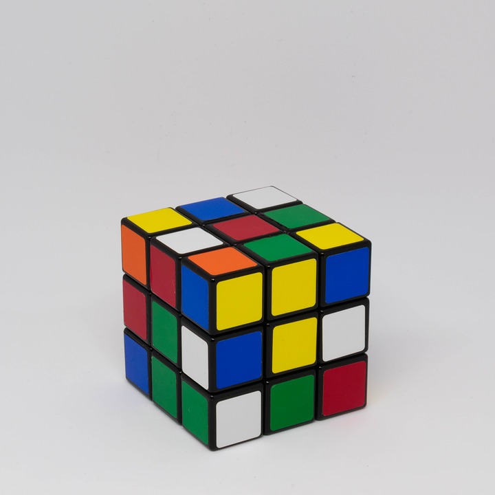 Puzzle cube game
