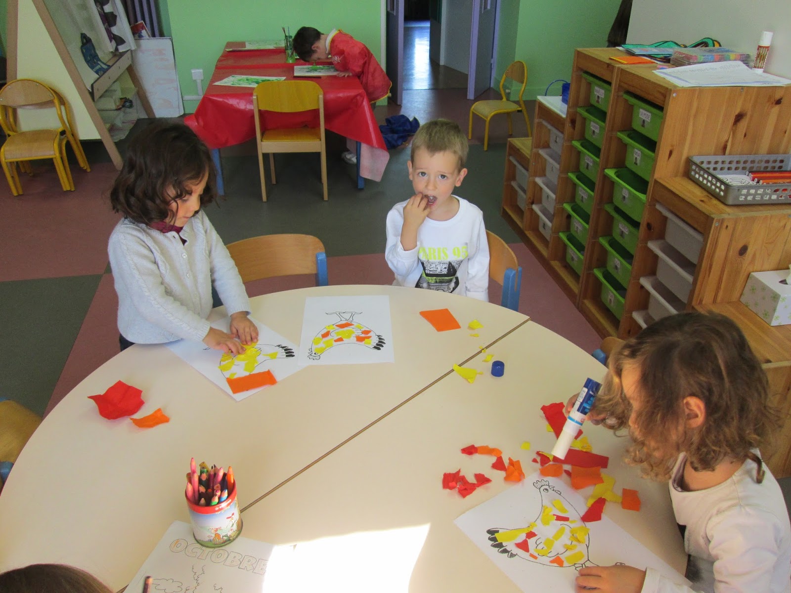Puzzle la petite poule rousse