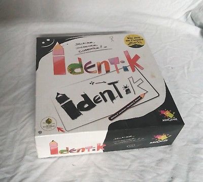 Jeux de société identik