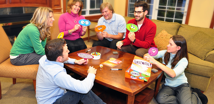 Jeux de société pour soirée entre amis