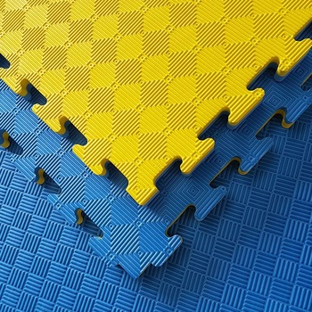 Tapis puzzle taekwondo