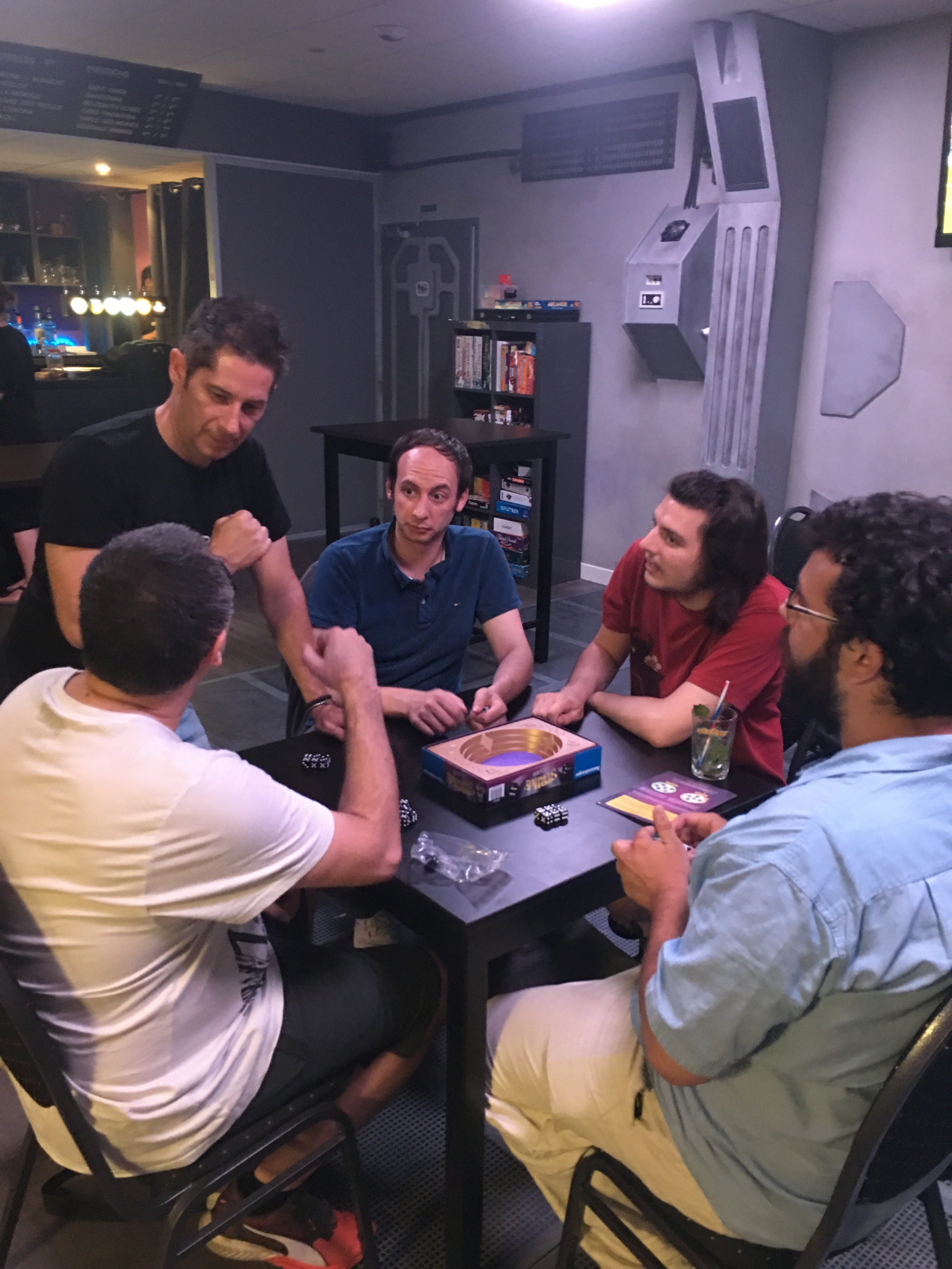 Bar à jeux de société bordeaux