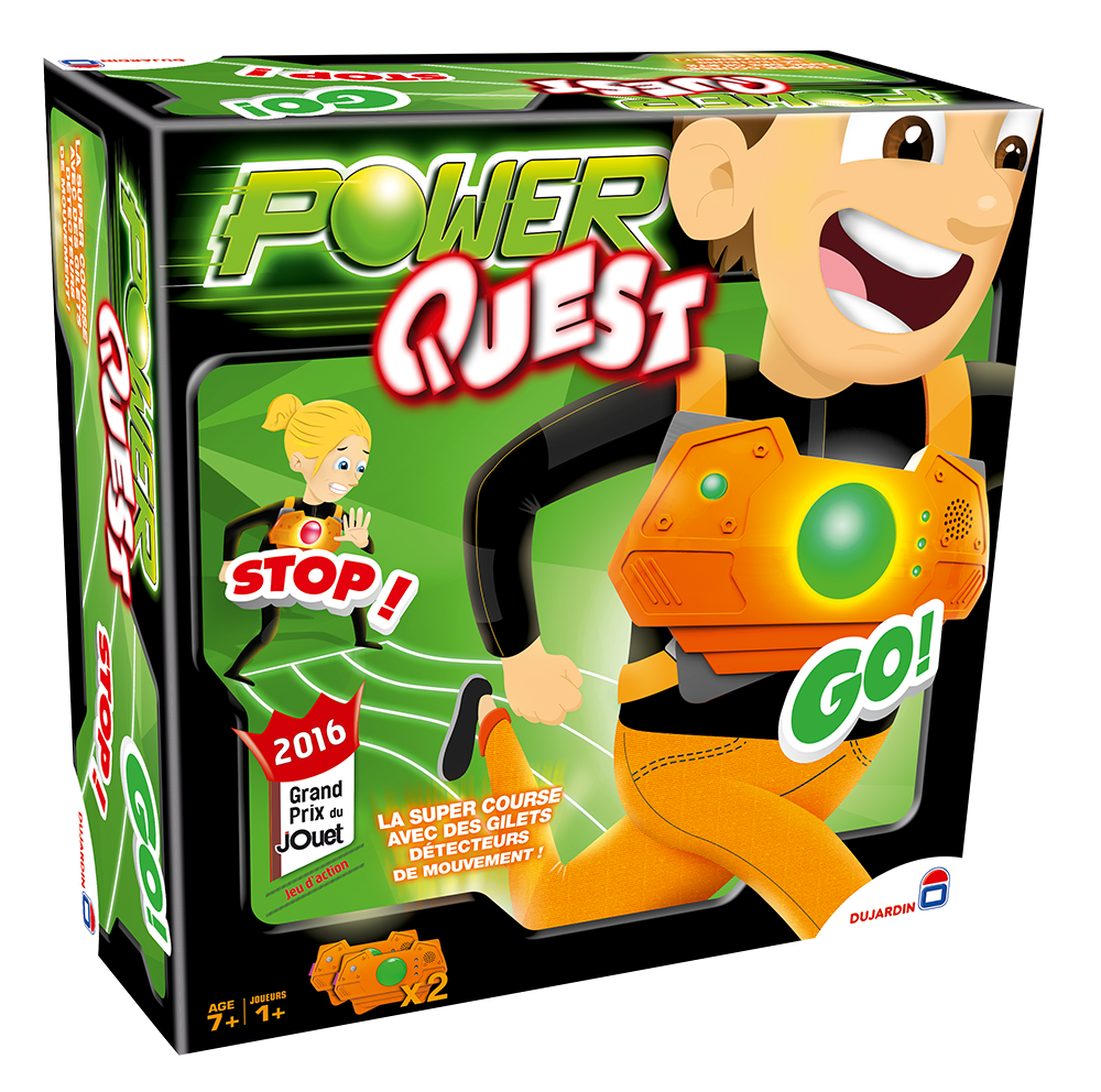 Un gars une fille joue au jeux de société