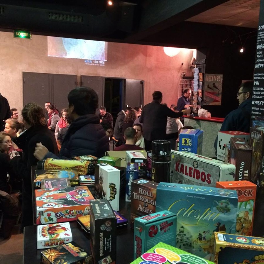 Mallette de 200 jeux de société