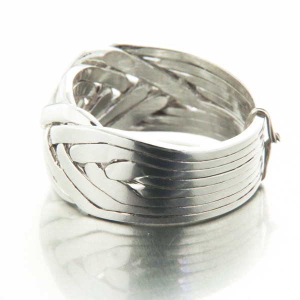 Bague puzzle or