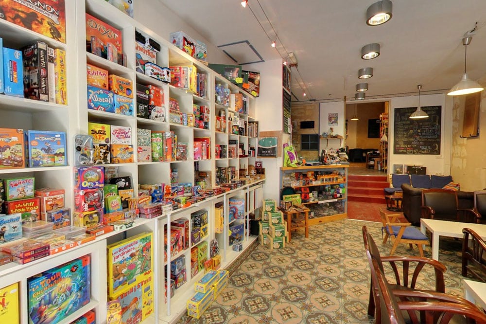 Jeux barjo _ bar à jeux de société bordeaux