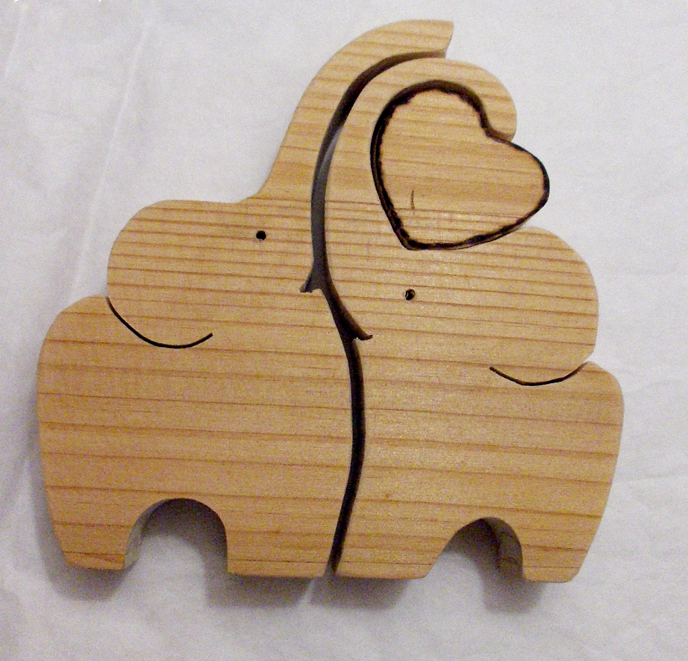 Puzzle en bois scie a chantourner