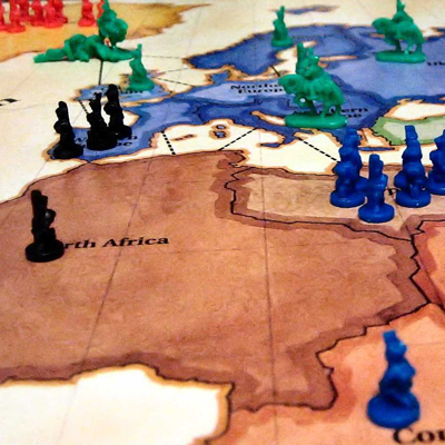 Jeux de societe politique