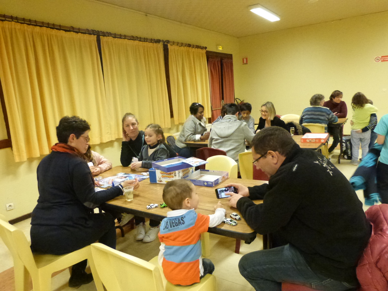 Jeux de société ambiance soirée