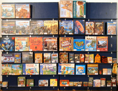 Etagere pour jeux de societe