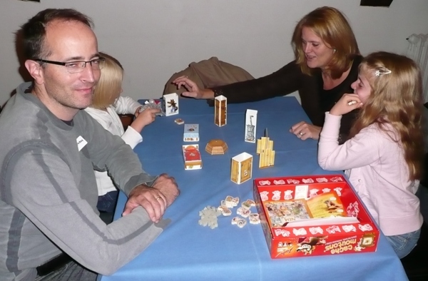 Cache mouton jeux de société