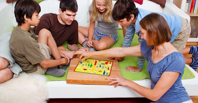 Jouer au jeux de société