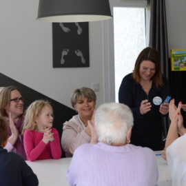 Vendeur à domicile jeux de société