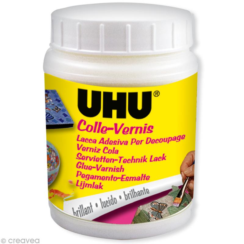 Coller un puzzle avec du vernis colle